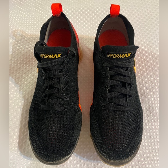 nike vapormax flyknit 2 orange